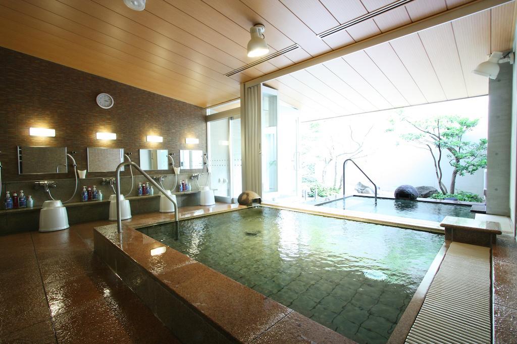 Uozu Manten Hotel Ekimae Экстерьер фото