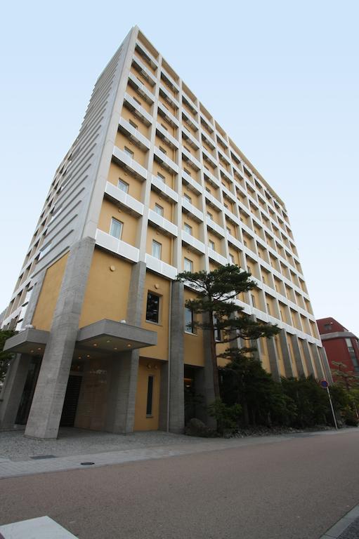 Uozu Manten Hotel Ekimae Экстерьер фото