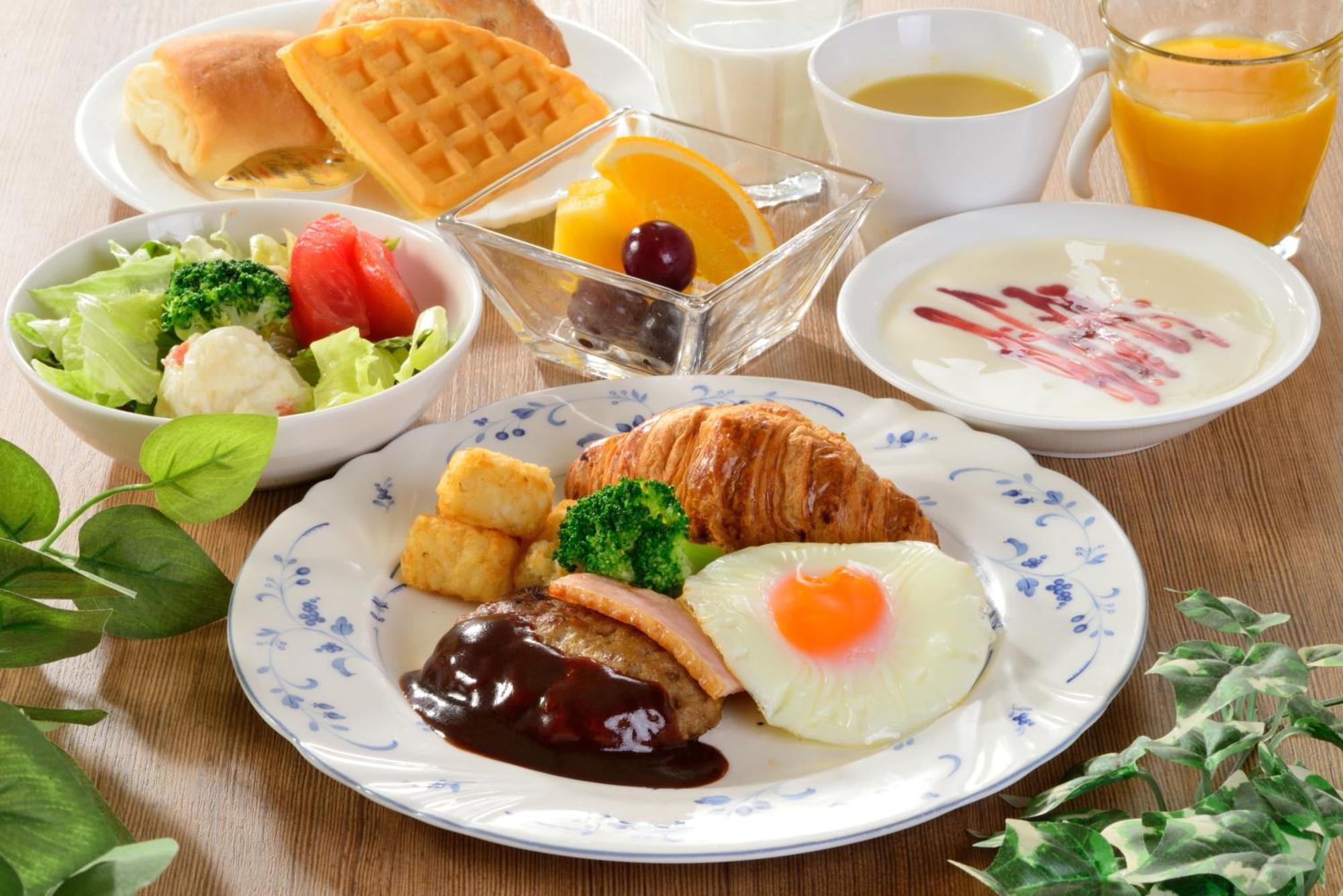 Uozu Manten Hotel Ekimae Экстерьер фото