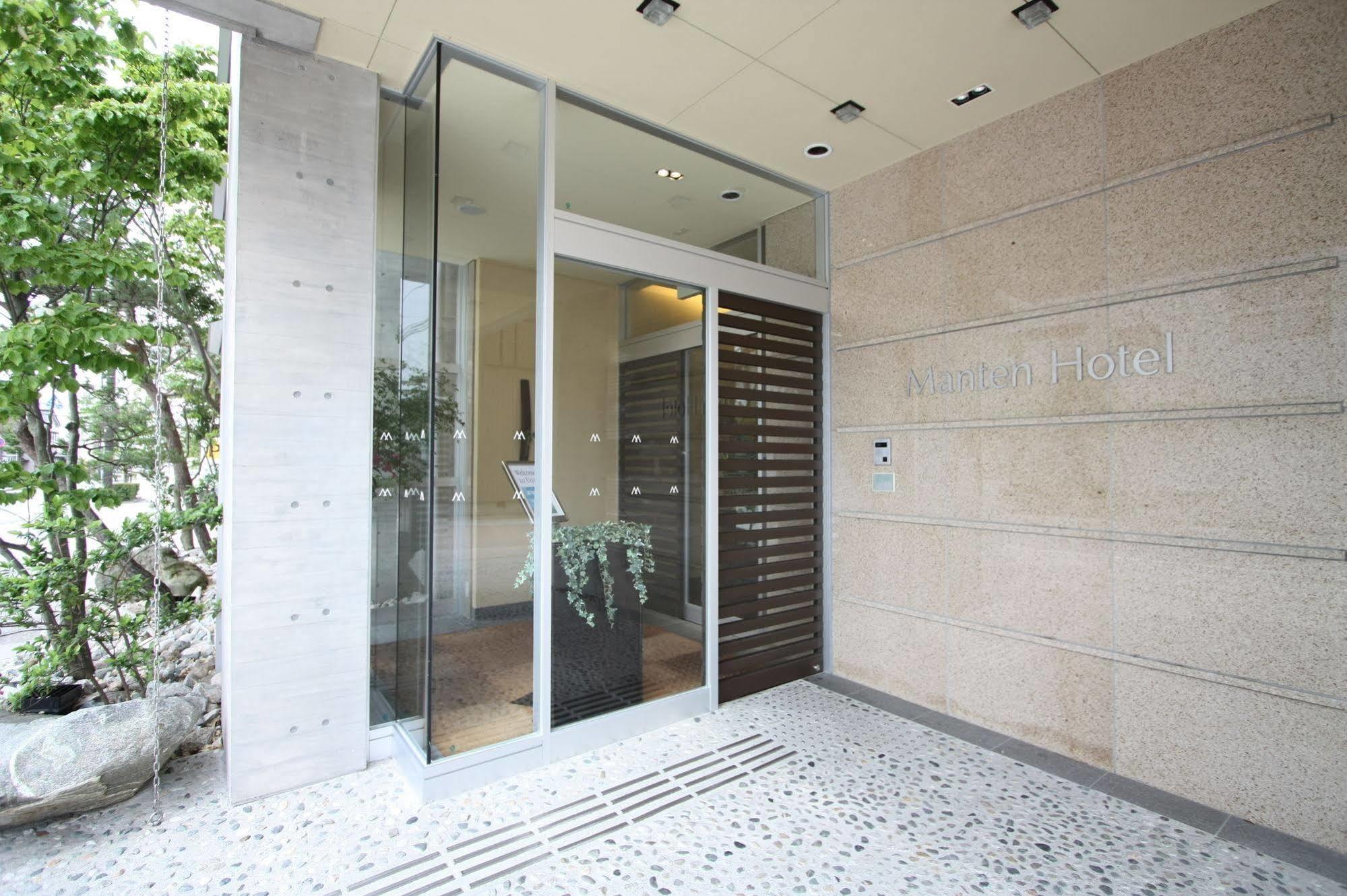 Uozu Manten Hotel Ekimae Экстерьер фото